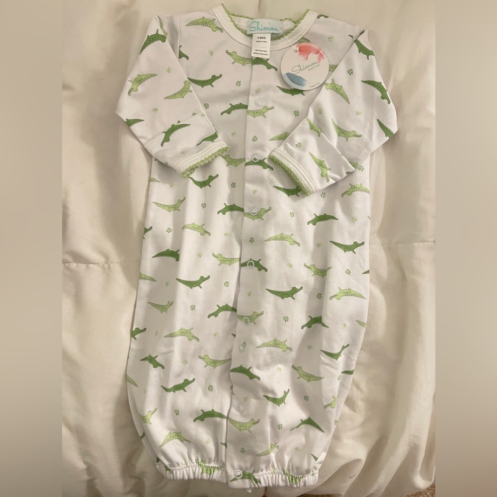 NWT Shimoa 6M Alligator Gown